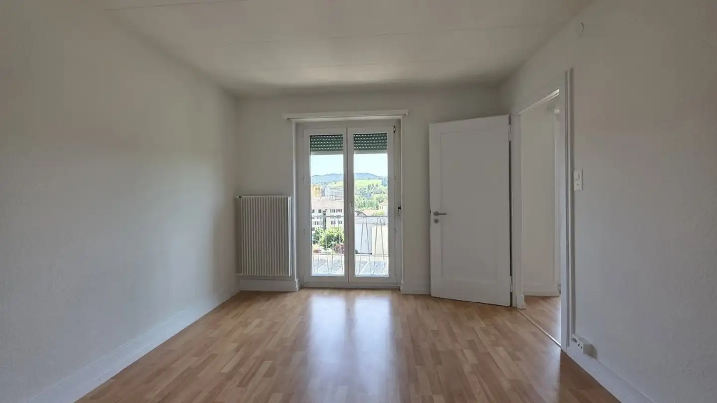 Wohnung mieten - Avenue Charles-Naine 16, 2300 La Chaux-de-Fonds - Foto 3
