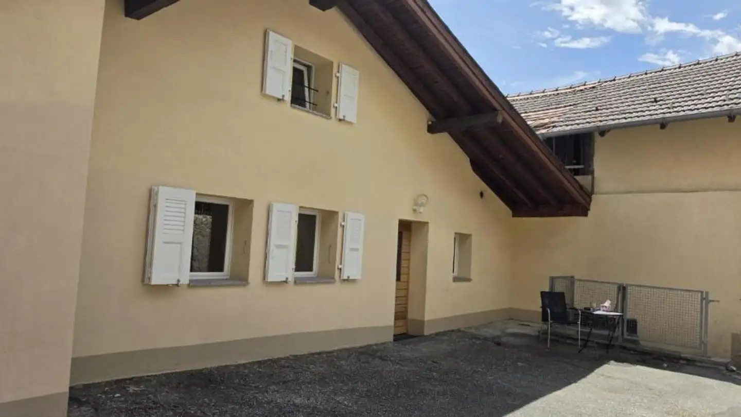 Apartment for rent - 1971 Champlan (Grimisuat) - Photo 2