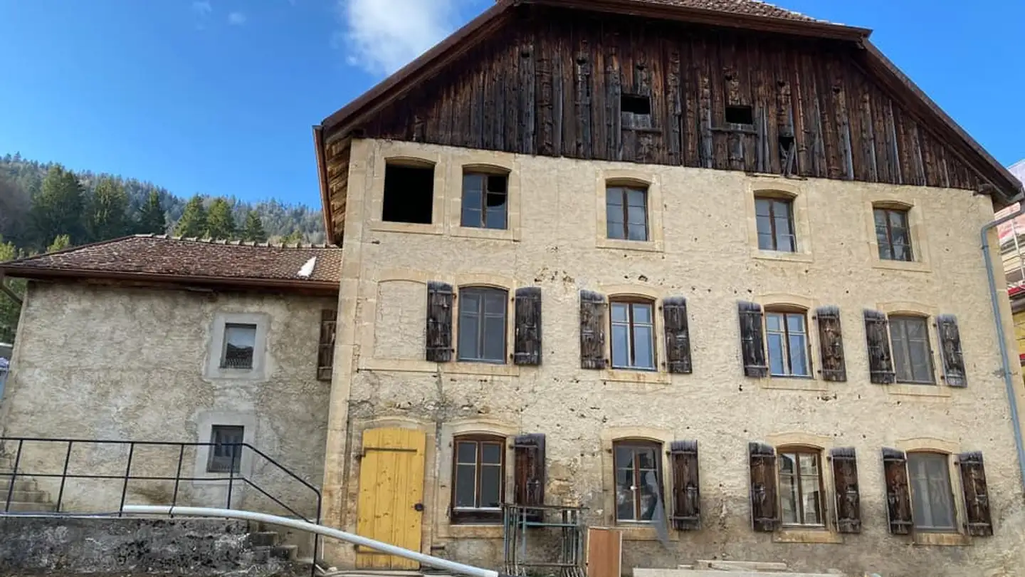 Single house for sale - 2113 Boveresse - Photo 2