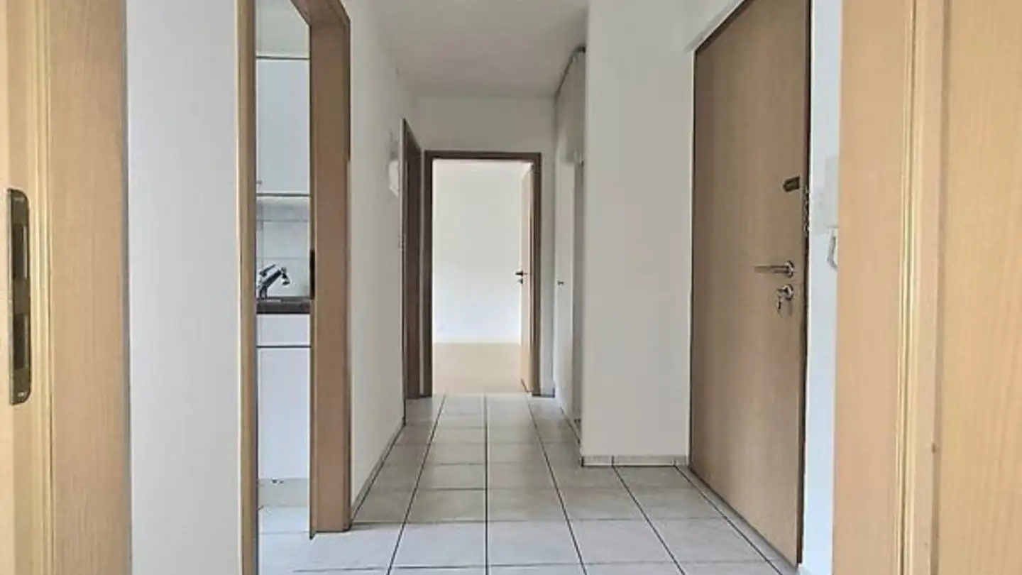 Wohnung mieten - Binningerstrasse 37, 4142 Münchenstein - Foto 2