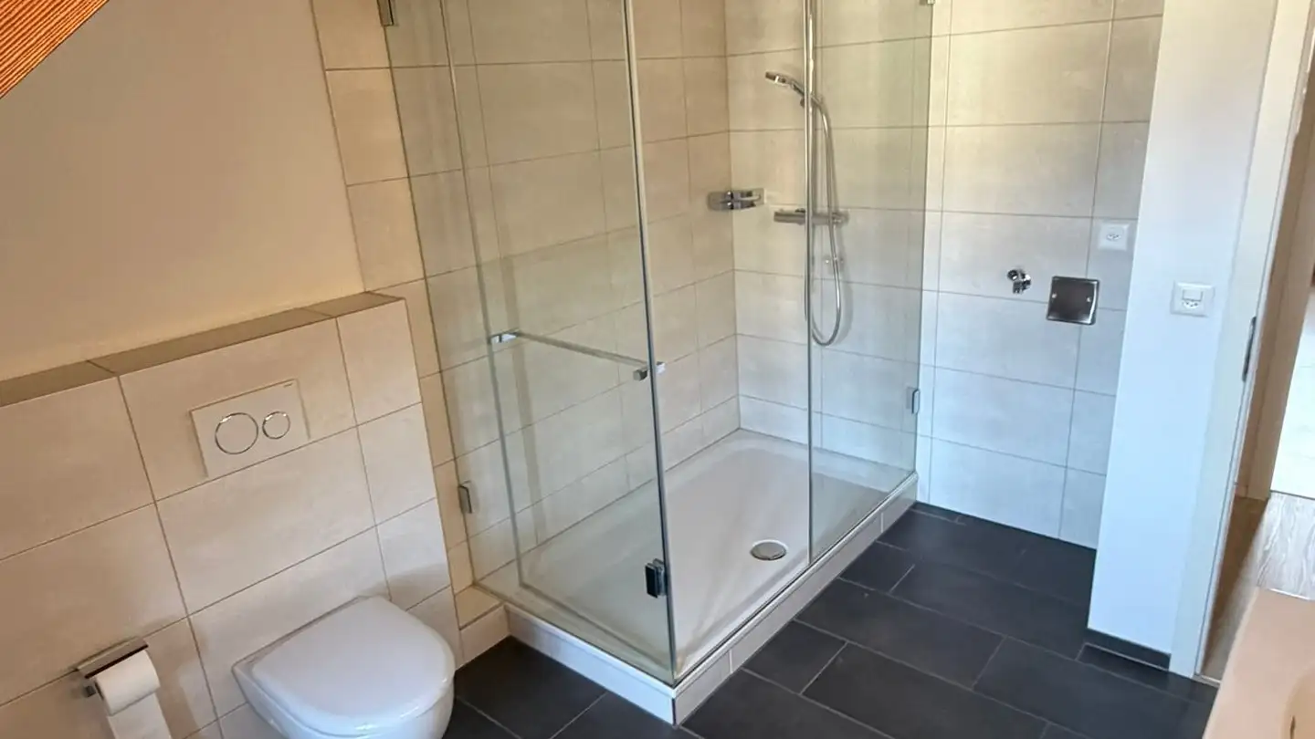 Attic flat for rent - Rütistrasse 23, 8636 Wald ZH - Photo 2