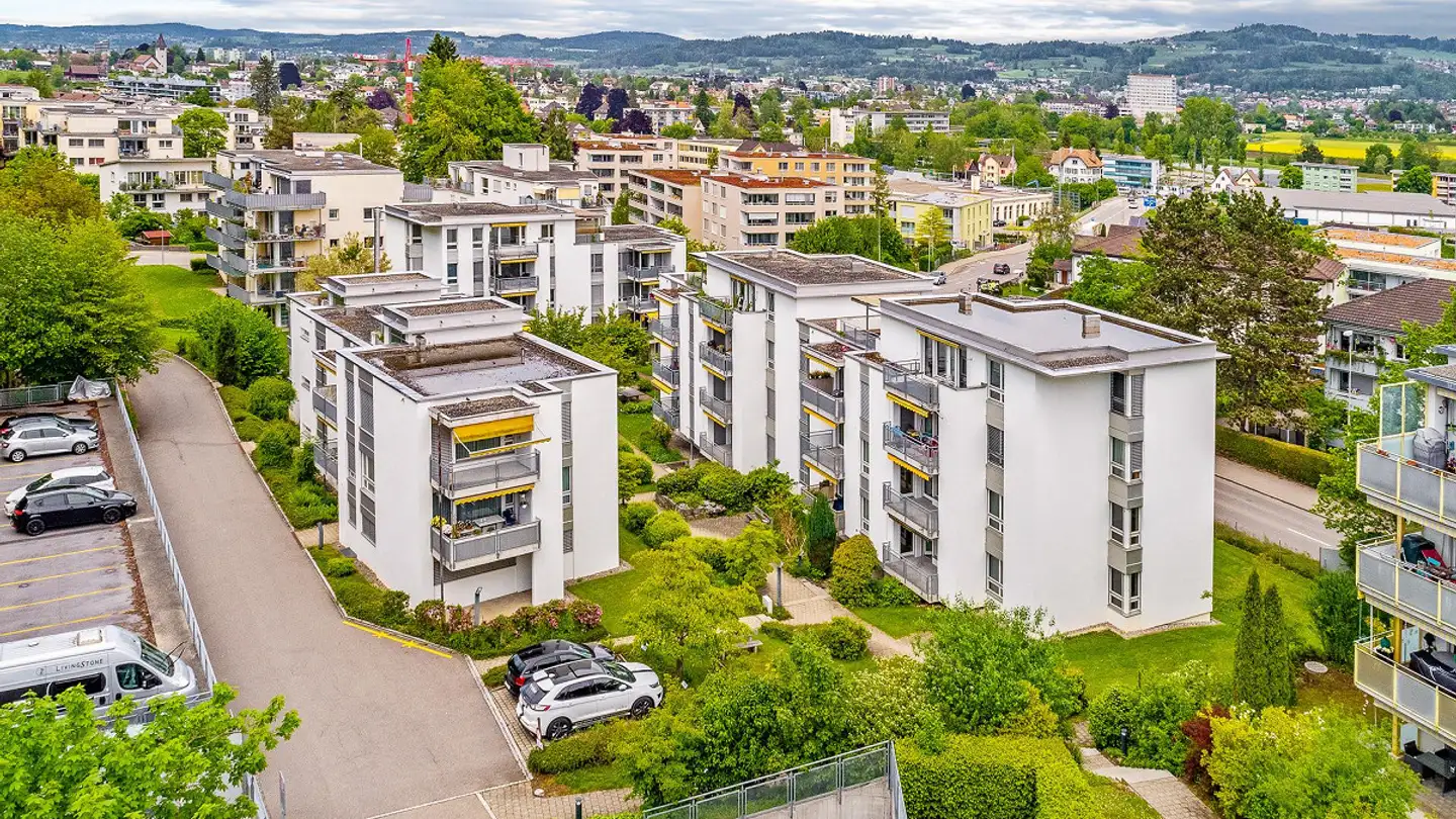 Place de parking extérieure à louer - Tannenrainstrasse 5, 8620 Wetzikon ZH