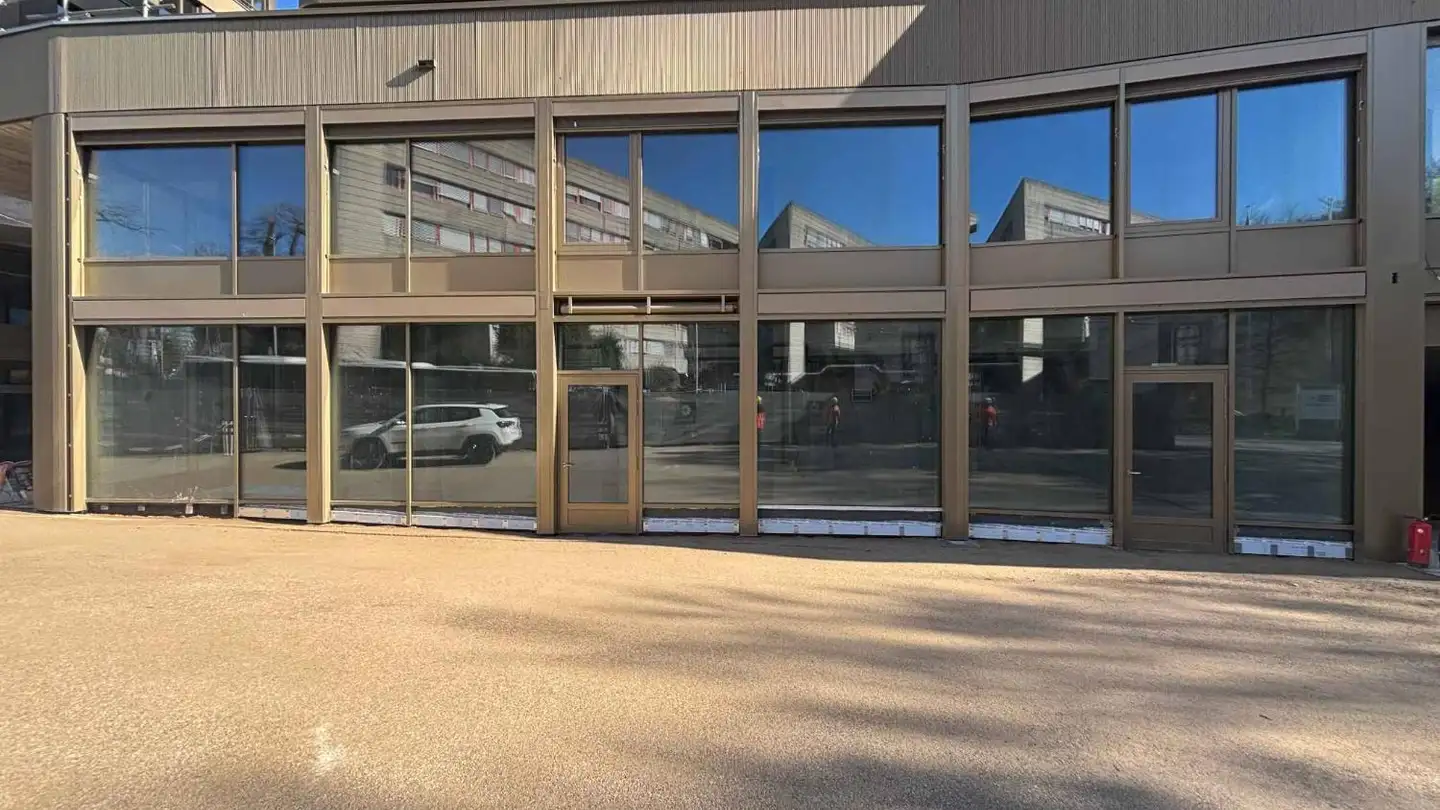 Arcade for rent - Route Des Morillons 22, 1218 Le Grand-Saconnex - Photo 2