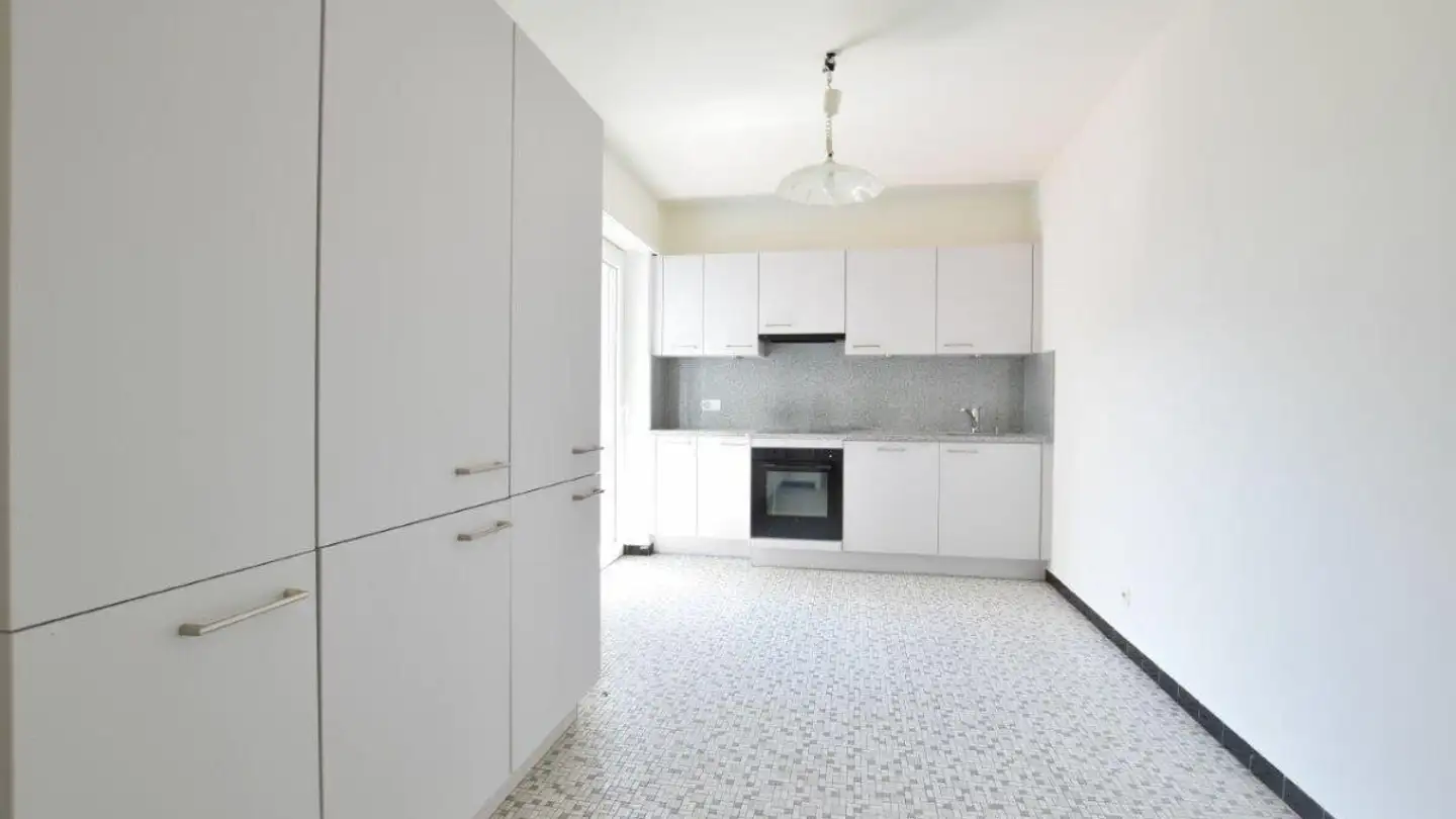 Apartment for rent - Via Pietro Romerio 1, 6600 Locarno - Photo 2