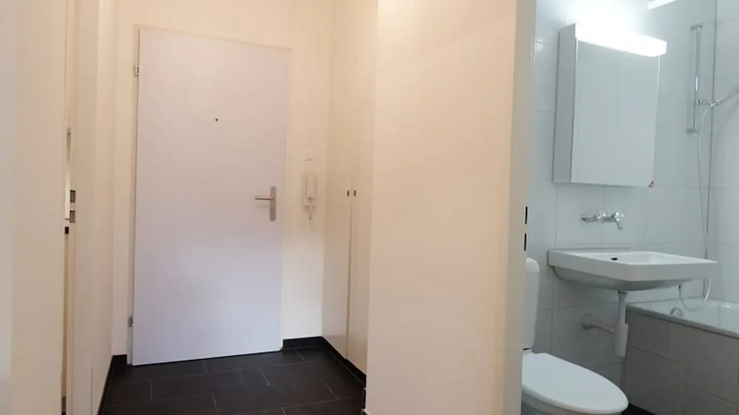 Wohnung mieten - Blotzheimerstrasse 32, 4055 Basel - Foto 3