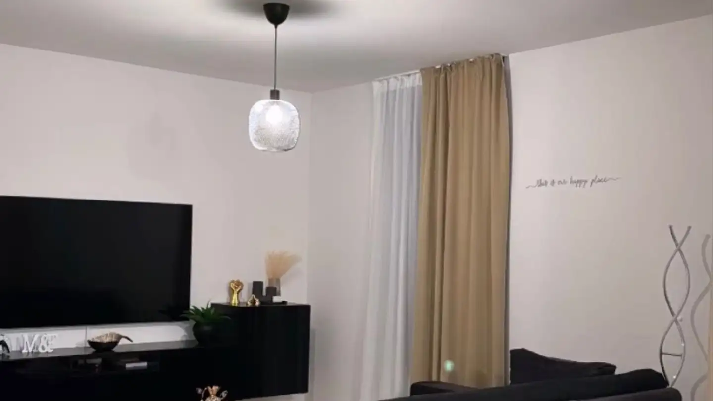 Appartement à louer - Viale C. Olgiati 5g, 6512 Giubiasco - Photo 3