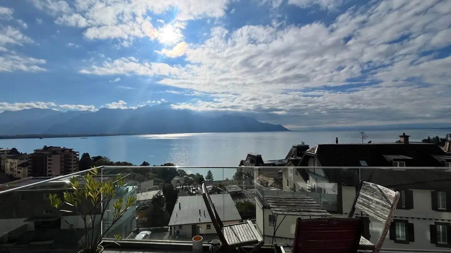 Appartement à louer - Avenue De Collonge 24, 1820 Territet - Photo 2
