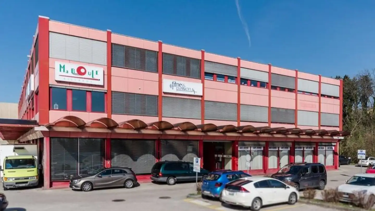 Überdachter Parkplatz mieten - Chemin De La Colice 2, 1023 Crissier