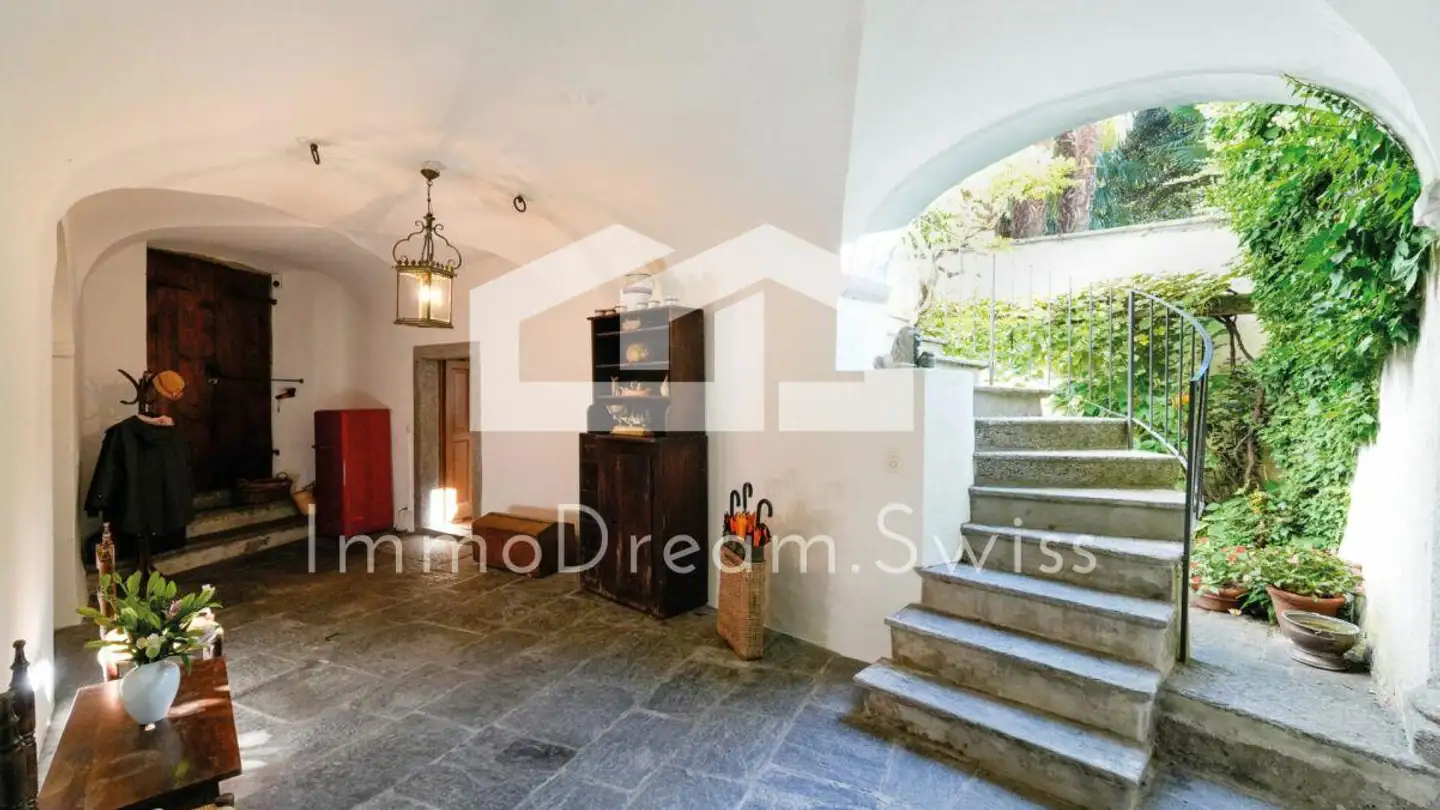 Castle for sale - Via San Giorgio, 6656 Golino