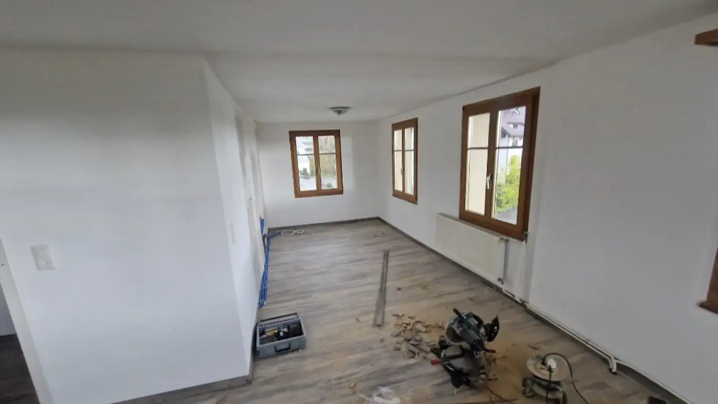 Appartement à louer - 8345 Adetswil