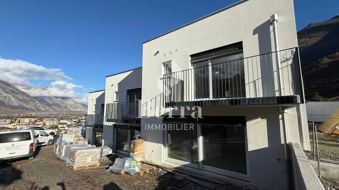 Single house for sale - 1907 Saxon