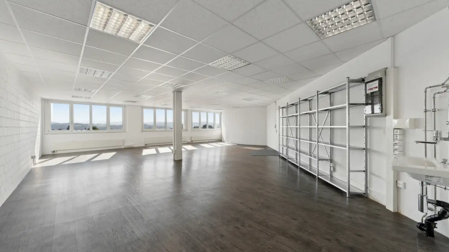 Office space for rent - Herbergstrasse 11, 9524 Zuzwil SG