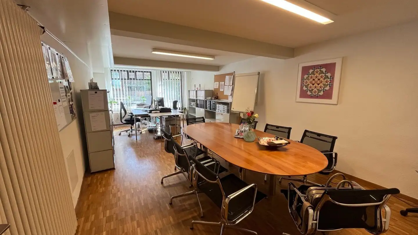 Office space for rent - Zürichbergstrasse 29, 8032 Zürich