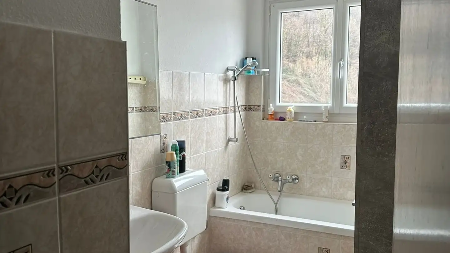 Appartement à louer - Via Ponte Vecchio, 6807 Taverne - Photo 3