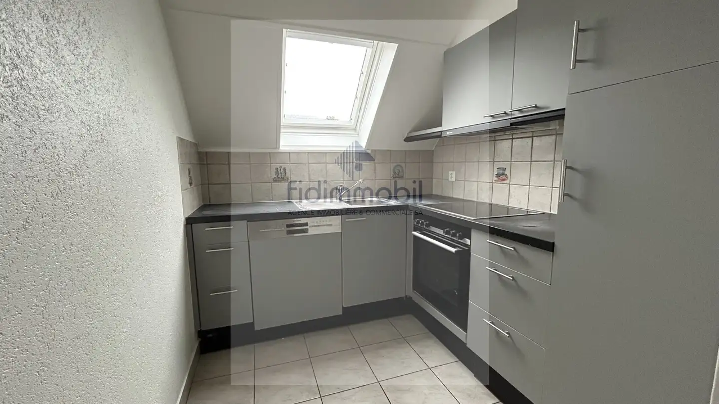 Appartamento in affitto - Rue Des Curtils 8, 2074 Marin-Epagnier - Foto 2