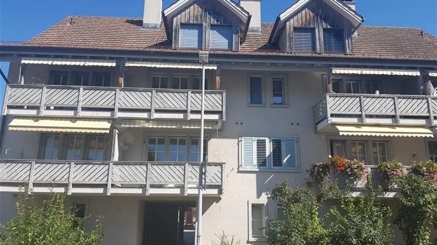 Shop for rent - Dorfstrasse 17, 8906 Bonstetten - Photo 2