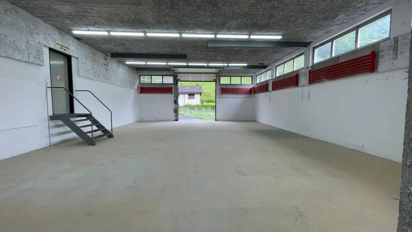 Workshop for rent - Hauptstrasse 3, 8775 Hätzingen