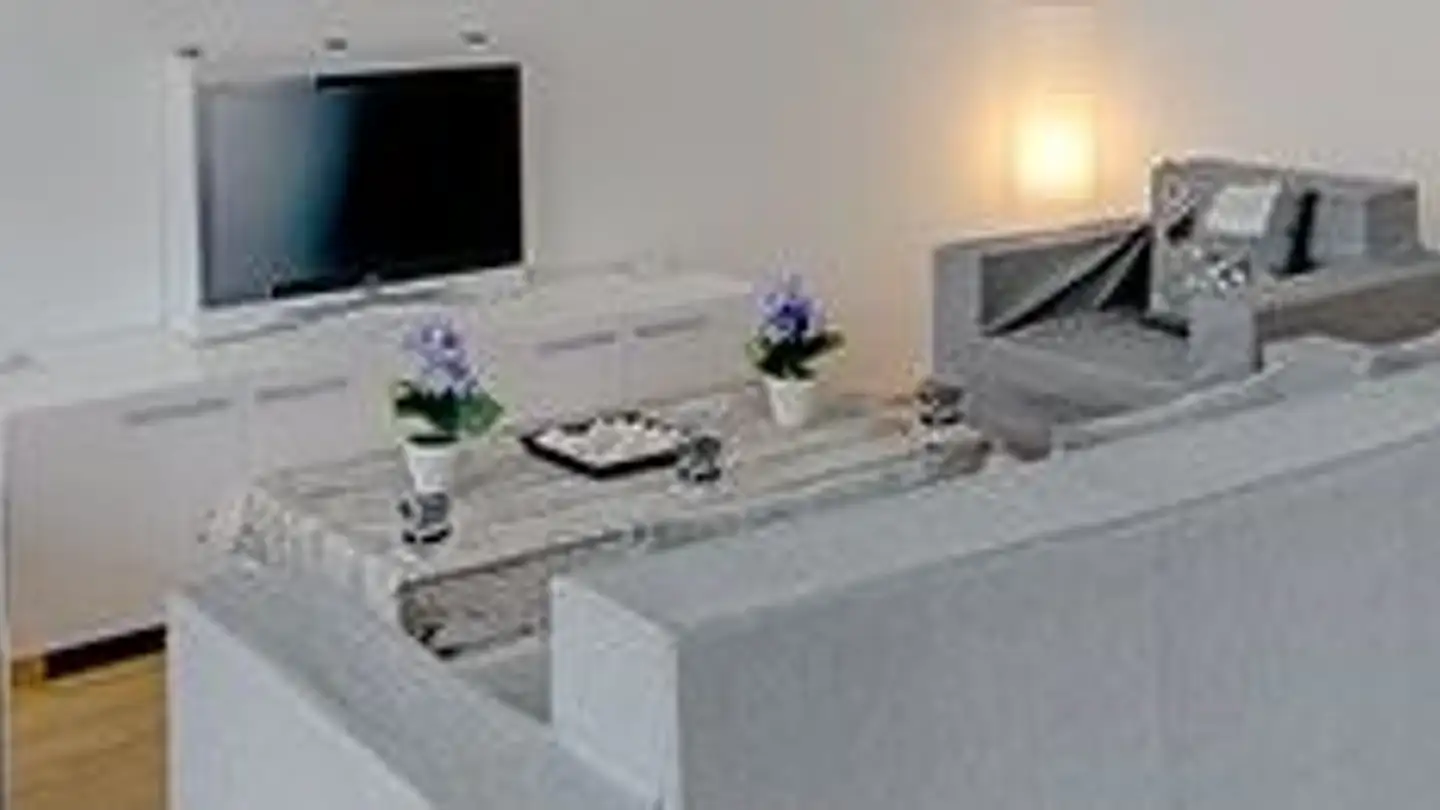 Wohnung mieten - Siedlungsstrasse 10, 3603 Thun - Foto 2