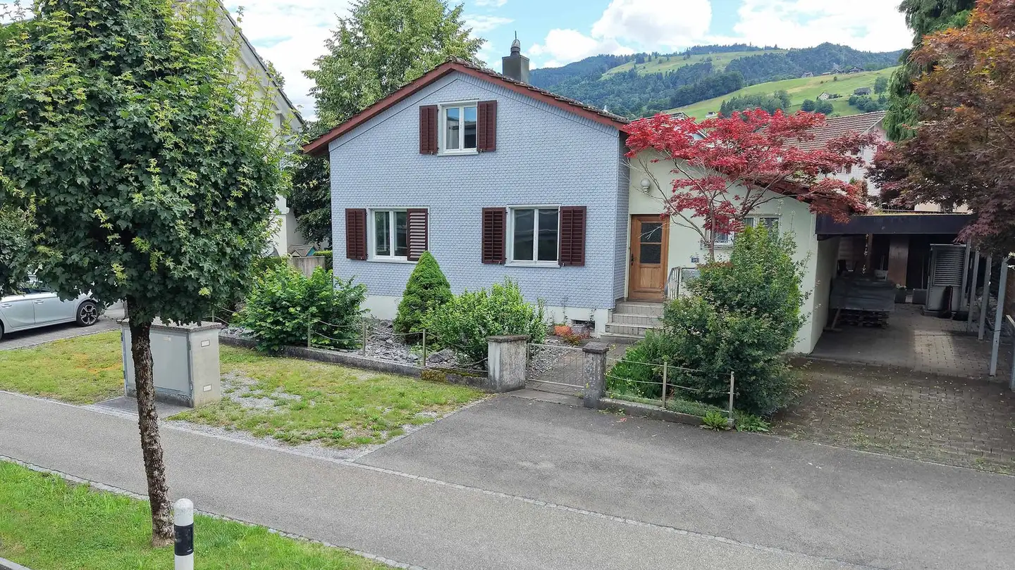 Einfamilienhaus kaufen - Heerstrasse 20, 8852 Altendorf