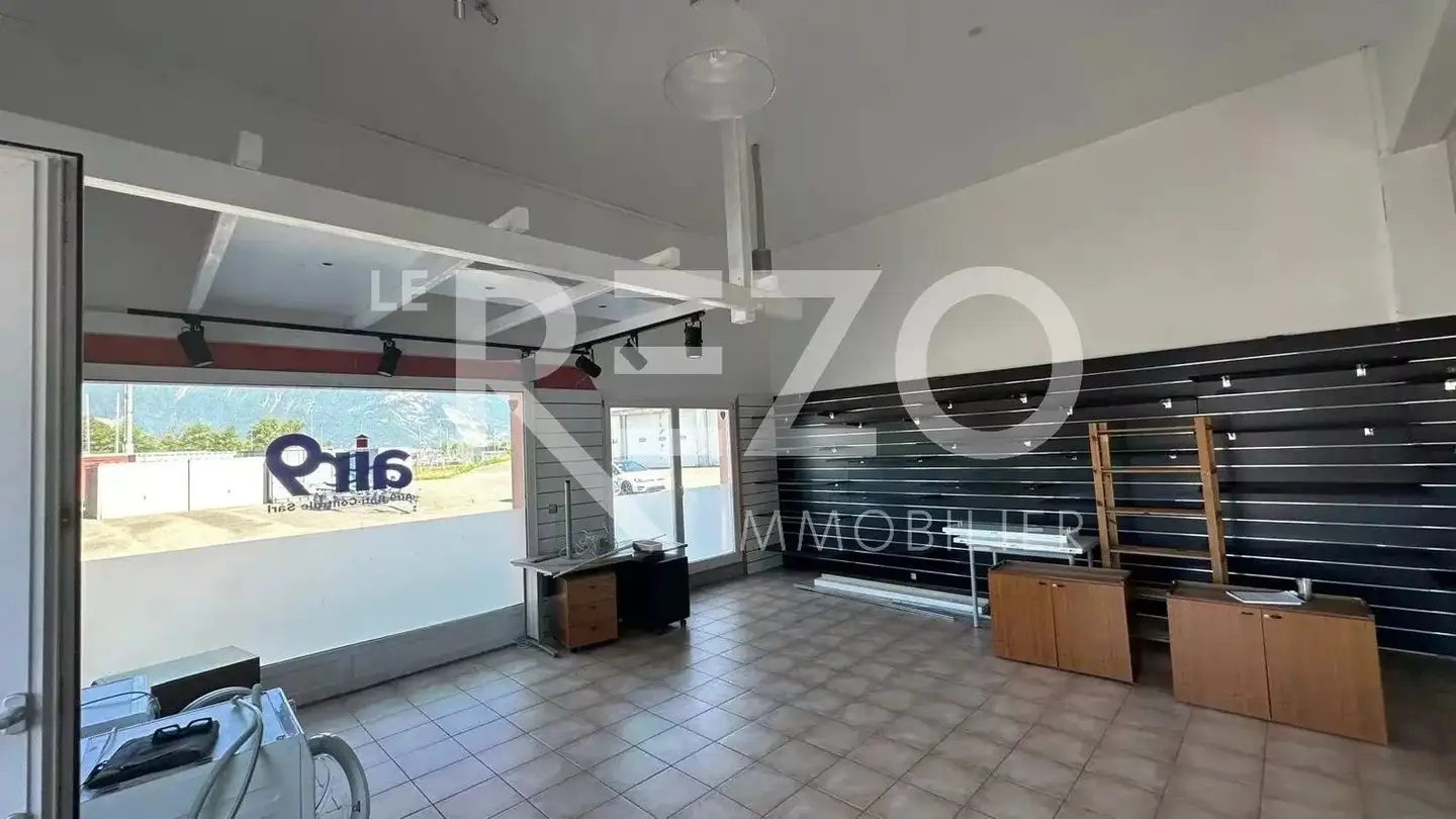 Shop for rent - Route Du Remonfin 30, 1897 Bouveret
