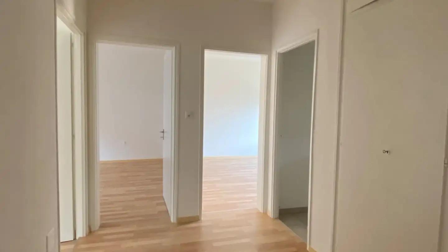 Appartement à louer - Via Del Tiglio, 6512 Giubiasco - Photo 4