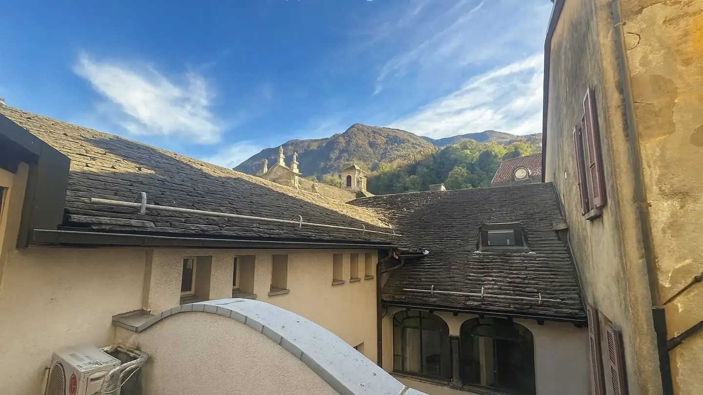 Apartment for rent - Piazza Collegiata 3, 6500 Bellinzona - Photo 3