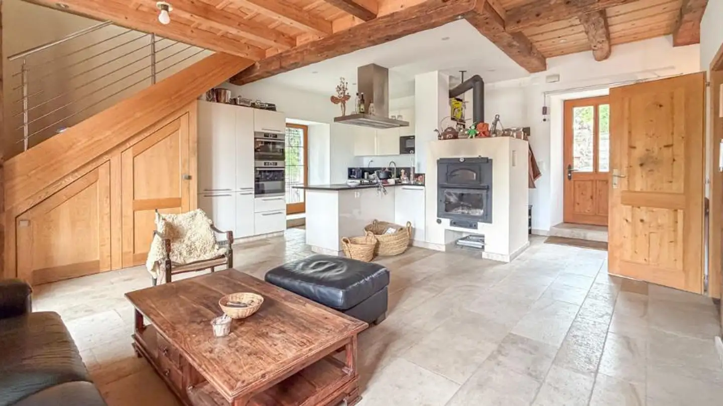 Single house for sale - 2127 Les Bayards