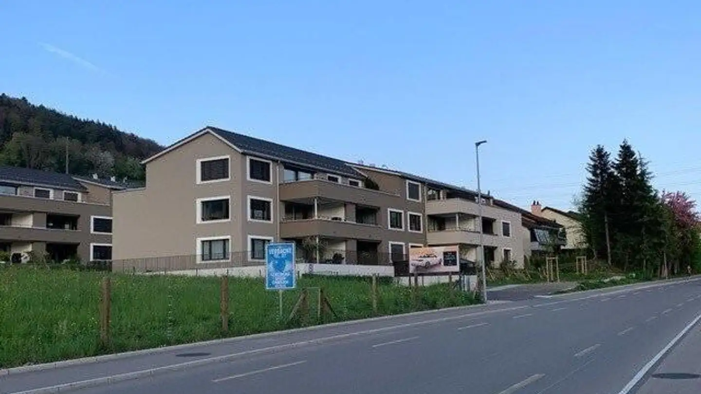 Attique à louer - Zürcherstrasse 49b, 8104 Weiningen ZH