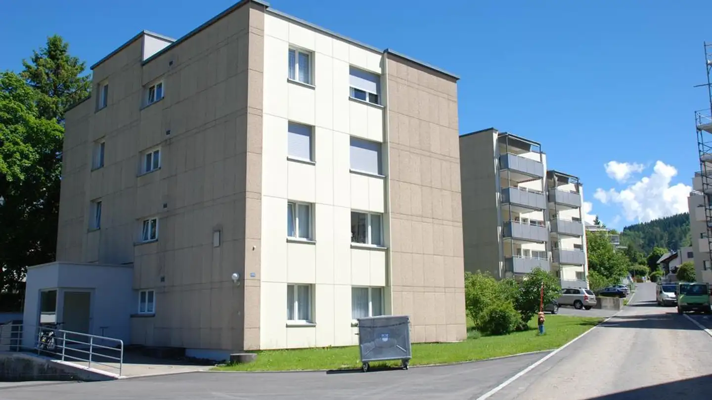 Outdoor parking space for rent - Martinsweg 1, 8840 Einsiedeln