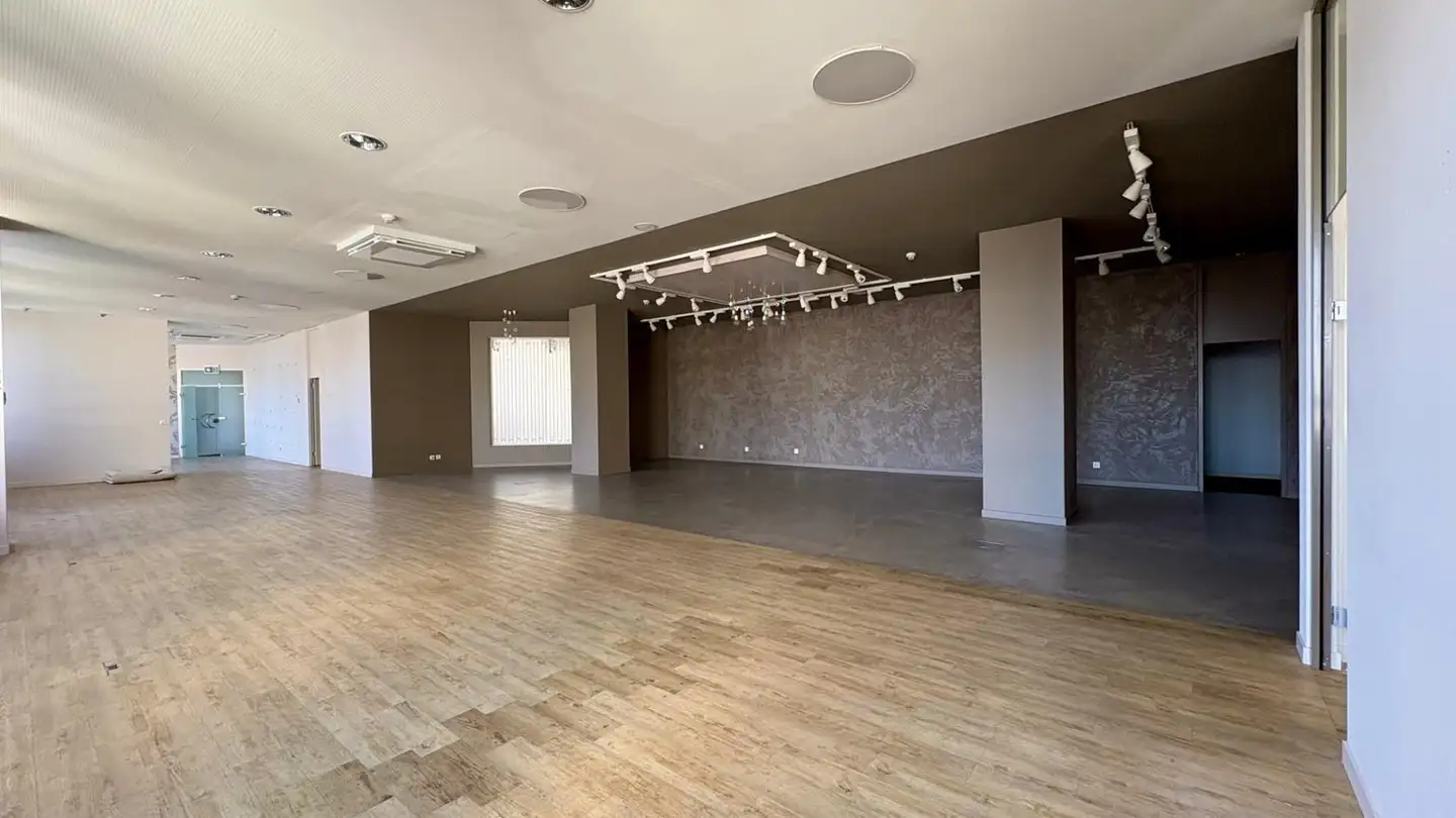 Commercial à louer - Thurgauerstrasse 113, 8152 Glattpark (Opfikon) - Photo 2