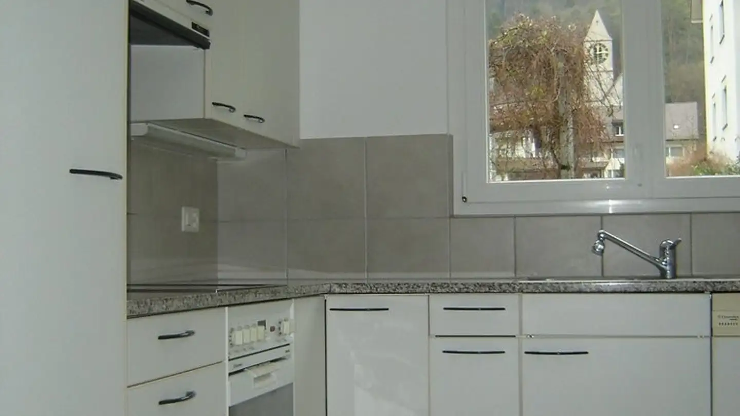 Apartment for rent - Püntenstrasse 13, 8143 Stallikon - Photo 4