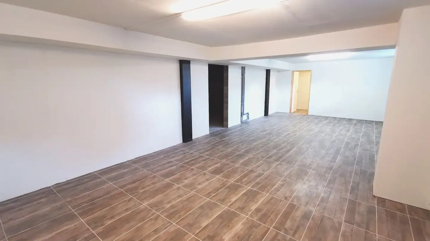 Gewerbe mieten - 2206 Les Geneveys-sur-Coffrane