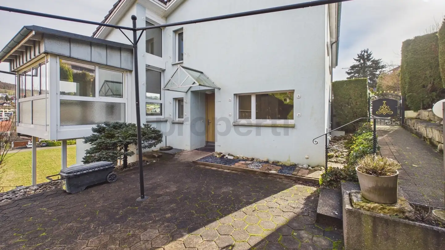 Stepped house for rent - 5426 Lengnau AG