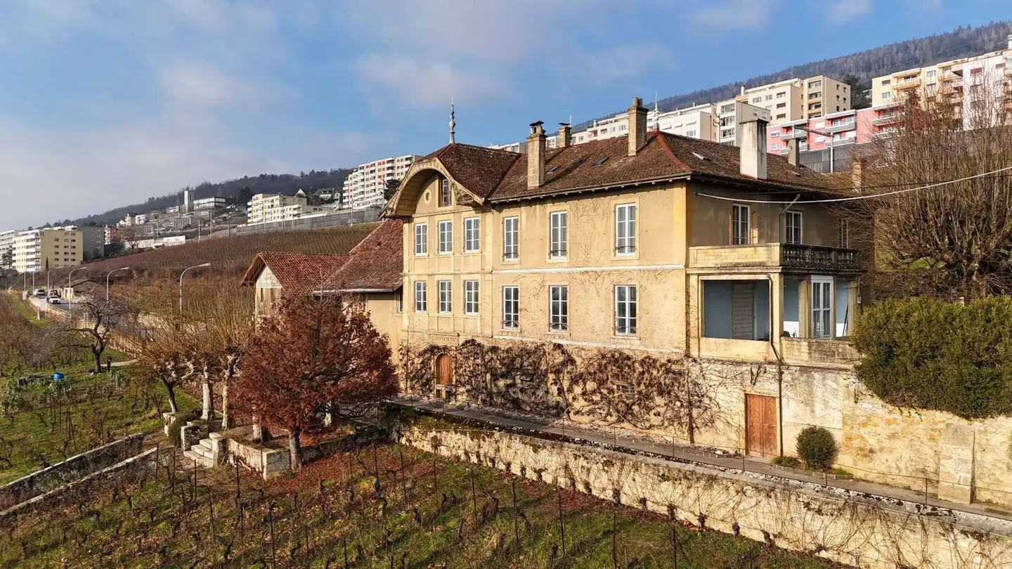 Maison individuelle à vendre - 2068 Hauterive NE