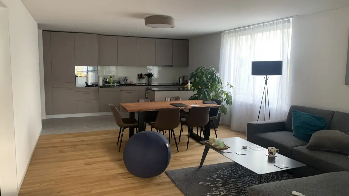 Appartement à louer - Narzissenweg 12, 4528 Zuchwil