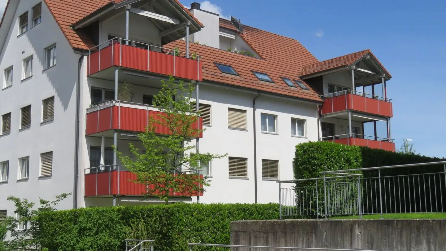 Appartement à louer - Im Wagenbrach 1, 8157 Dielsdorf