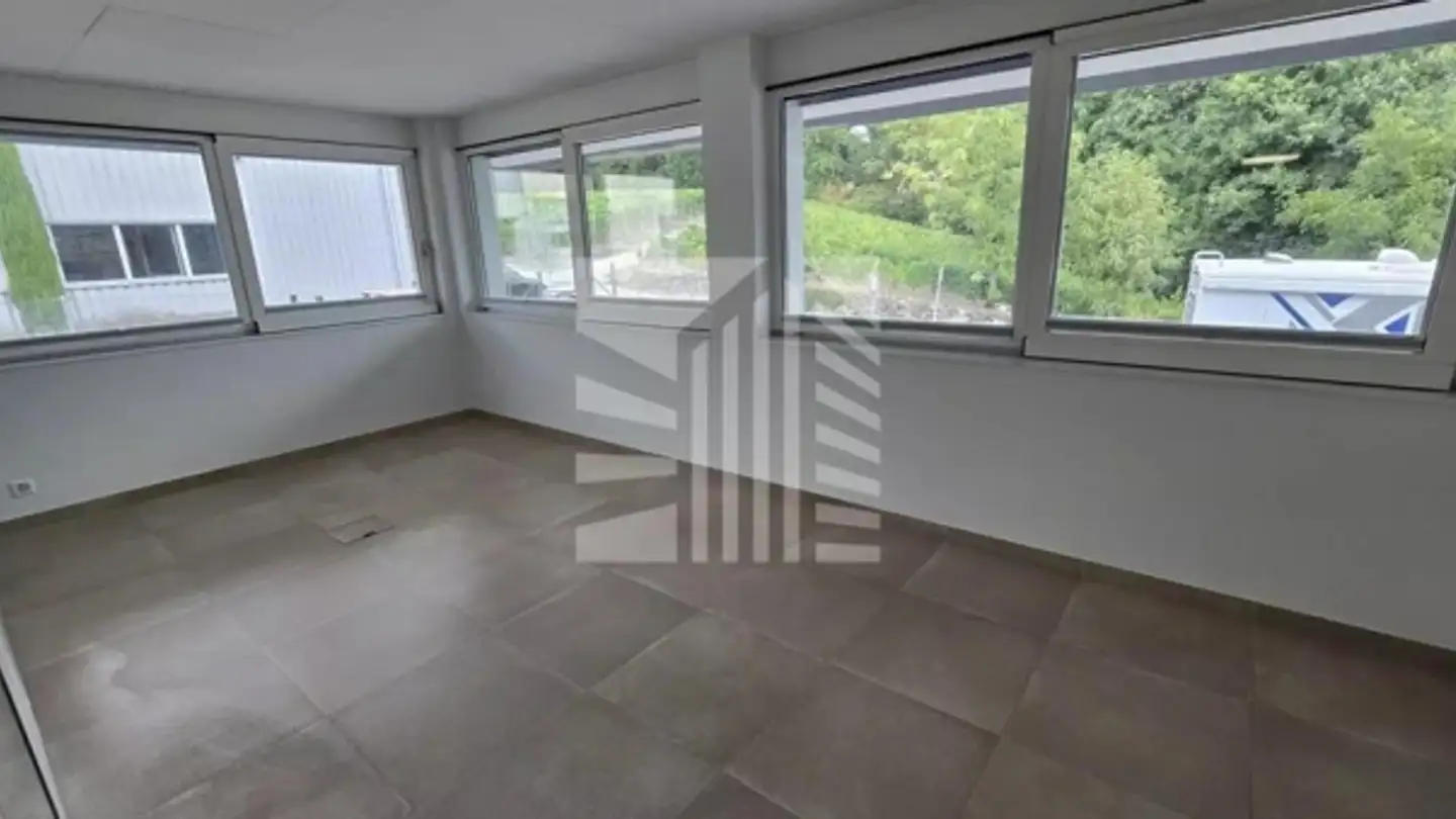 Spazio ufficio in affitto - Rue De L'ouriette 141, 1170 Aubonne - Photo 4