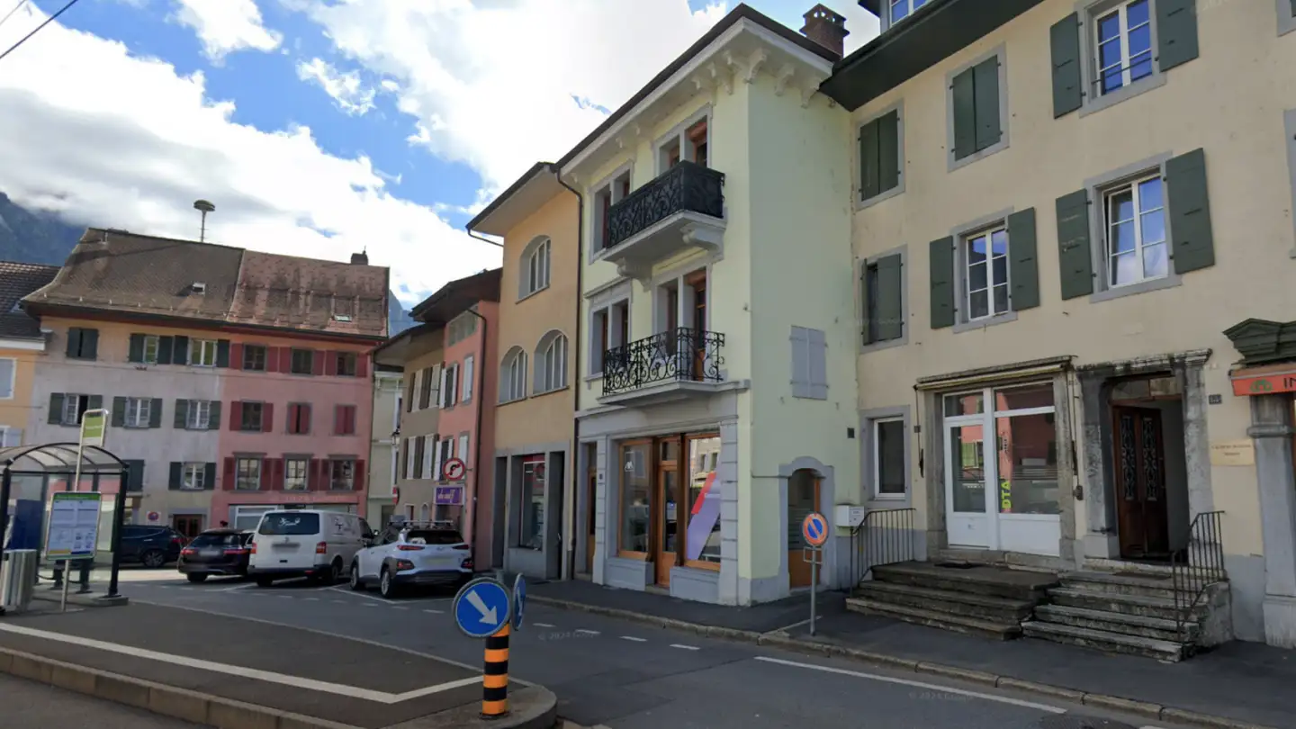 Grand magasin à vendre - Rue Centrale 18, 1880 Bex