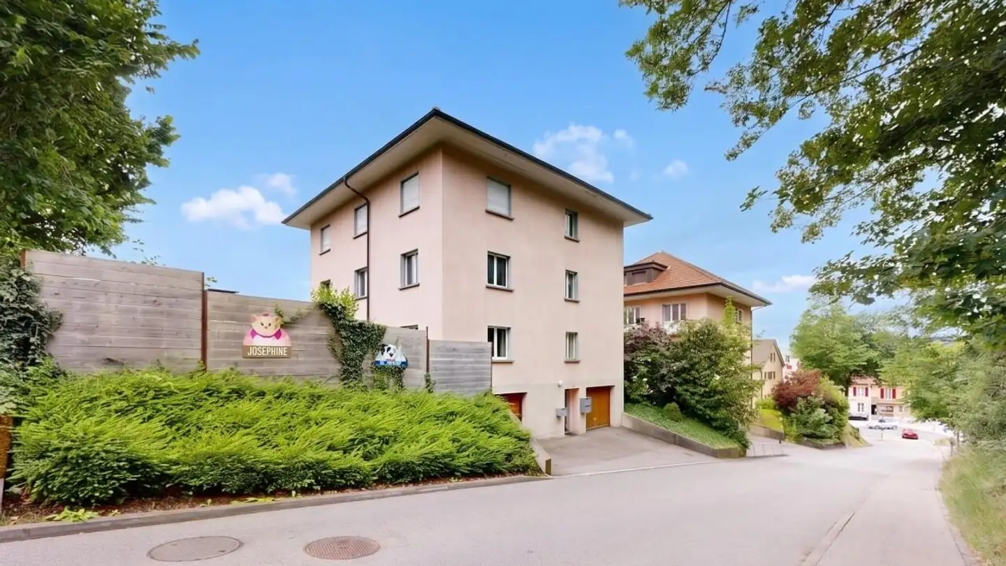 Mixed-use building for sale - 1680 Romont FR - Photo 2