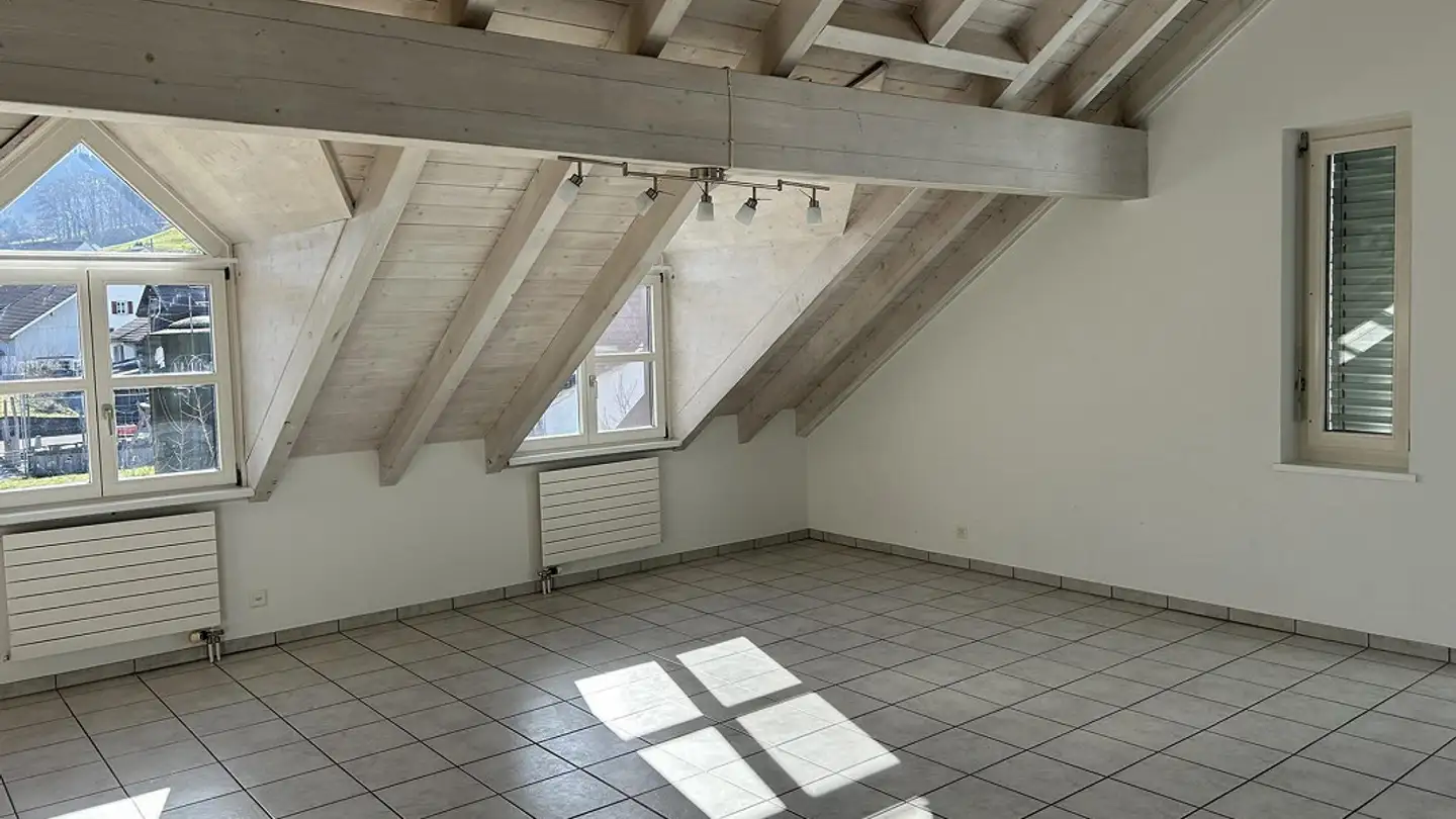 Attique à louer - Wenslingerstrasse 4, 4495 Zeglingen