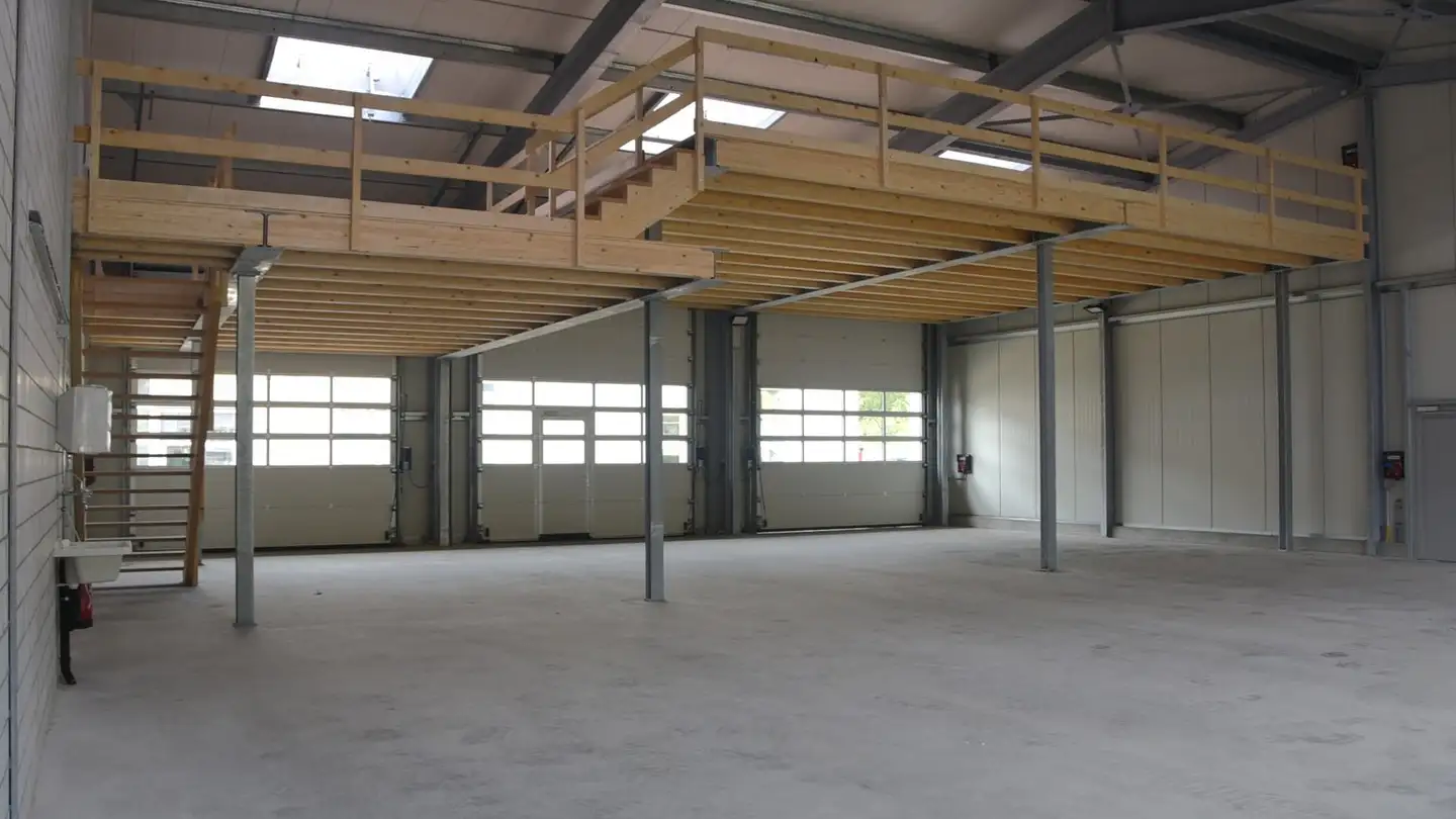 Proprietà industriale in affitto - Heerenstegstrasse 5, 8427 Rorbas - Photo 3