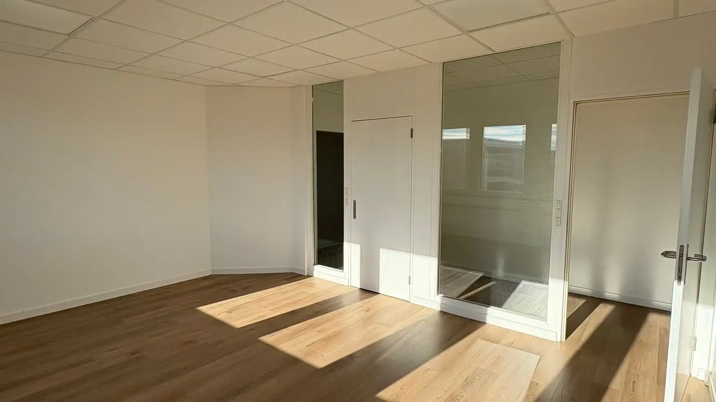 Bürofläche mieten - Gewerbestrasse 5, 6330 Cham - Foto 3