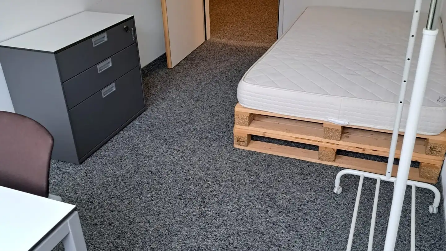 Zimmer mieten - Obermattweg 9, 6052 Hergiswil NW