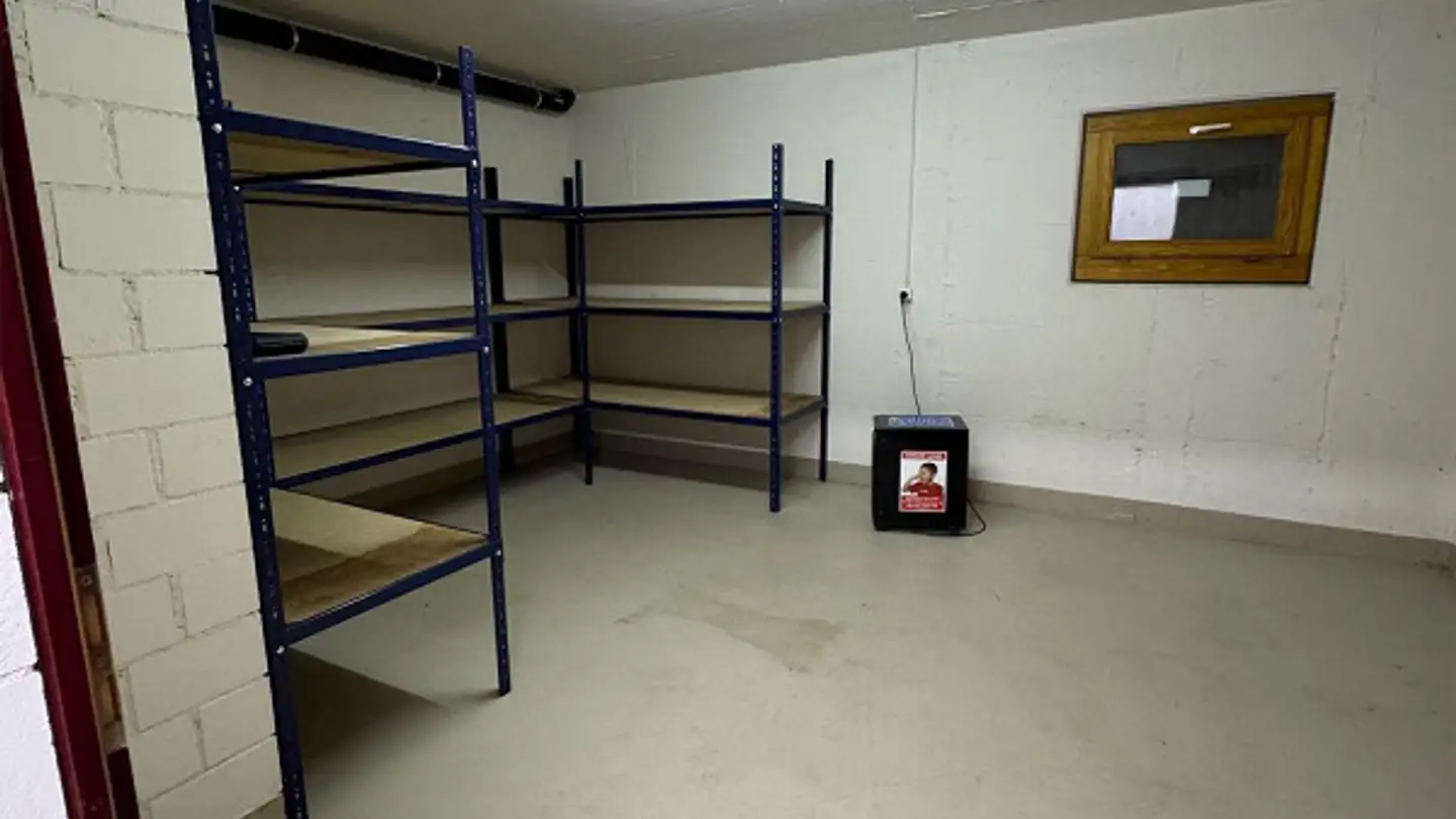 Espace de stockage à louer - Rosenweg 9, 5314 Kleindöttingen