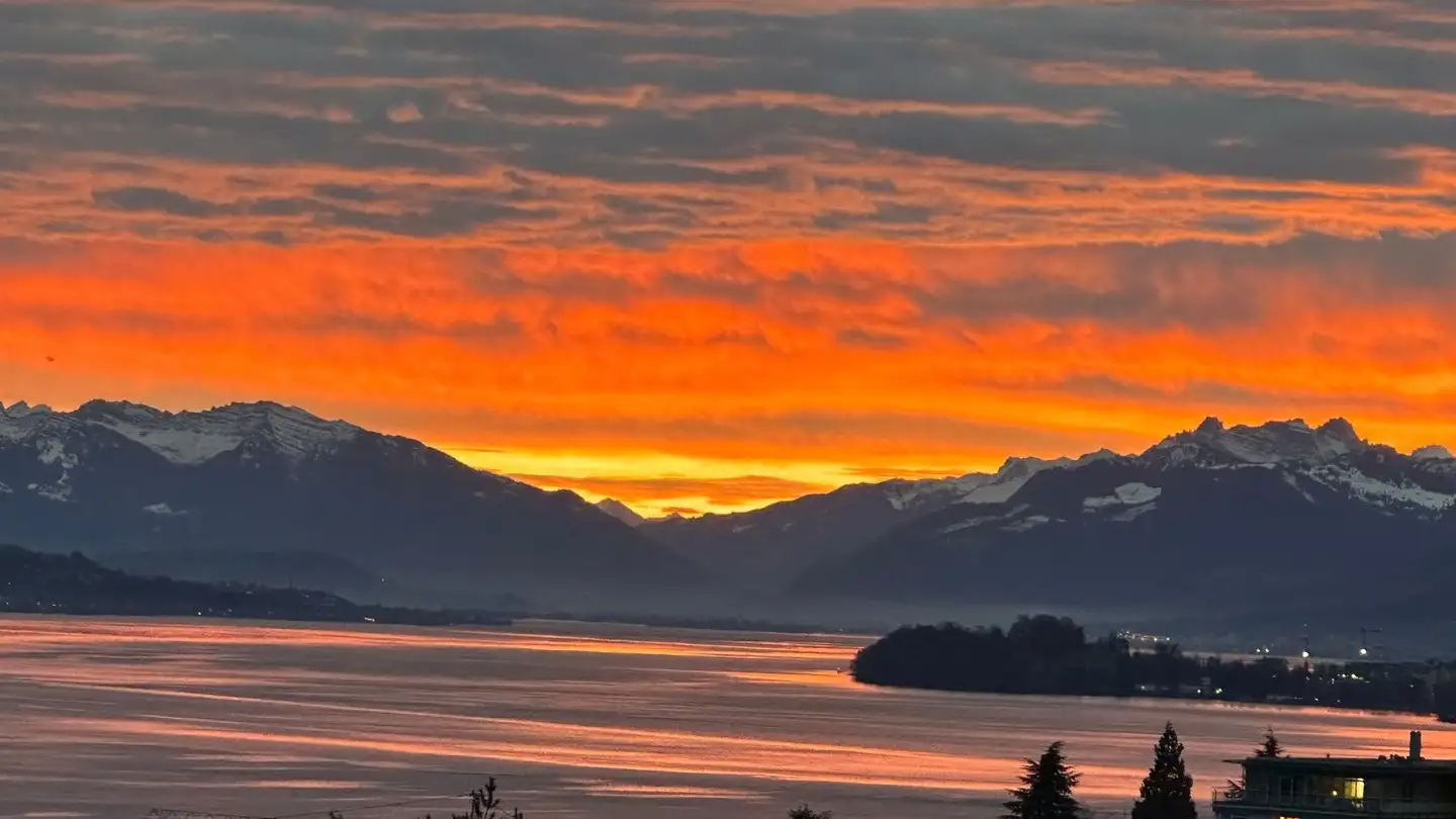 Attic flat for rent - Tannenbachstrasse 22, 8942 Oberrieden