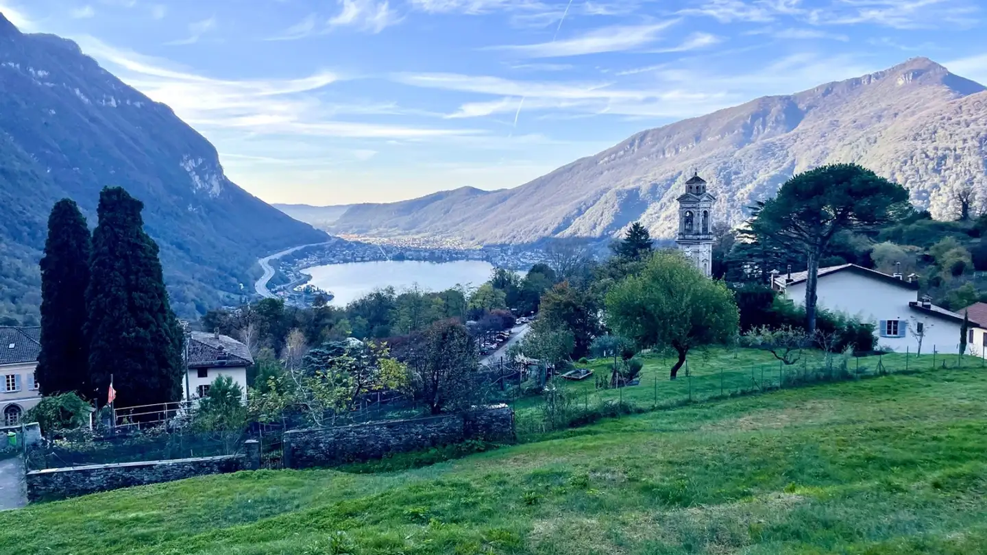 Constructible plot for sale - 6821 Rovio