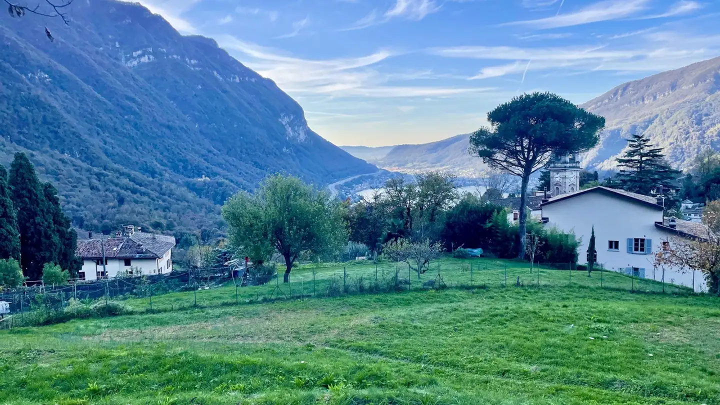 Constructible plot for sale - 6821 Rovio - Photo 2