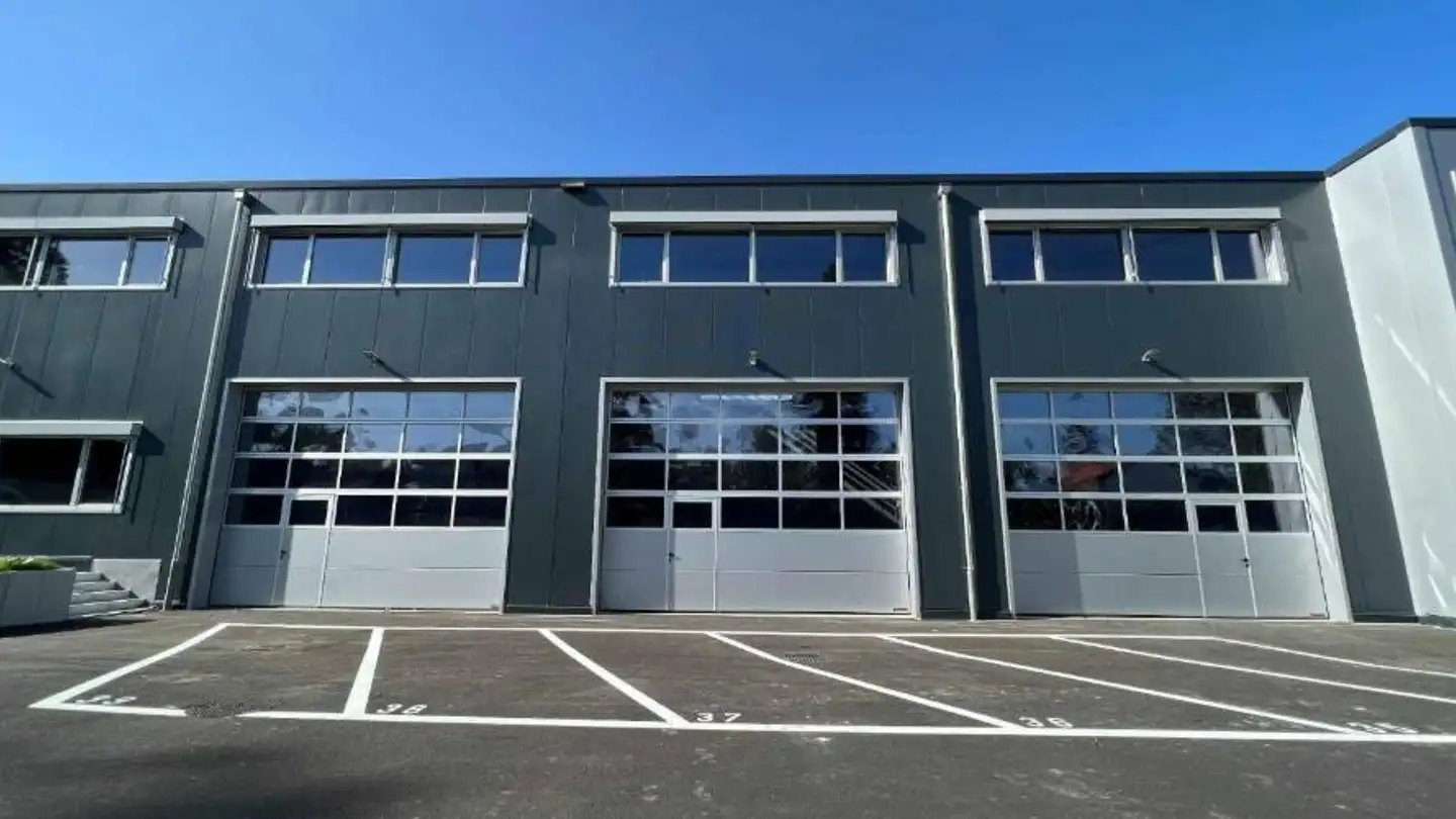 Commercial à vendre - 1214 Vernier