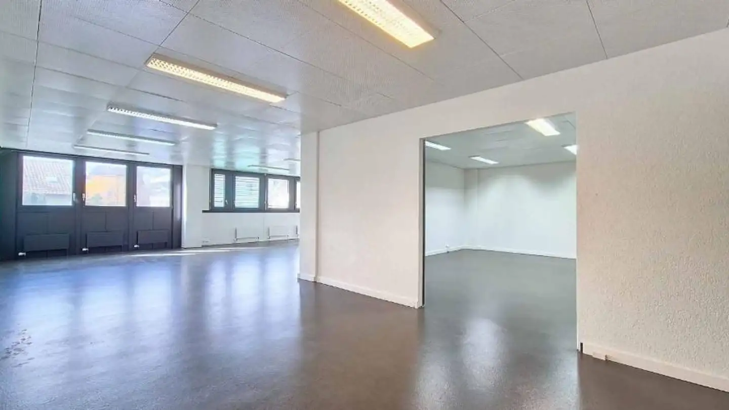Office space for sale - 1027 Lonay