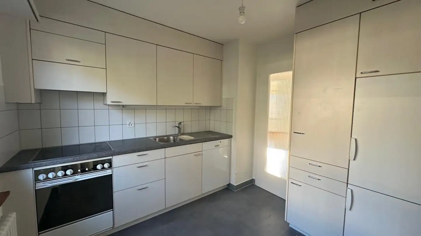 Attic flat for rent - Mühlemattstrasse 70, 4414 Füllinsdorf - Photo 4